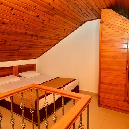 Tropic Club Hotel 3*