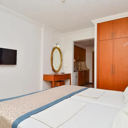 Hotel Tropic Club 3*